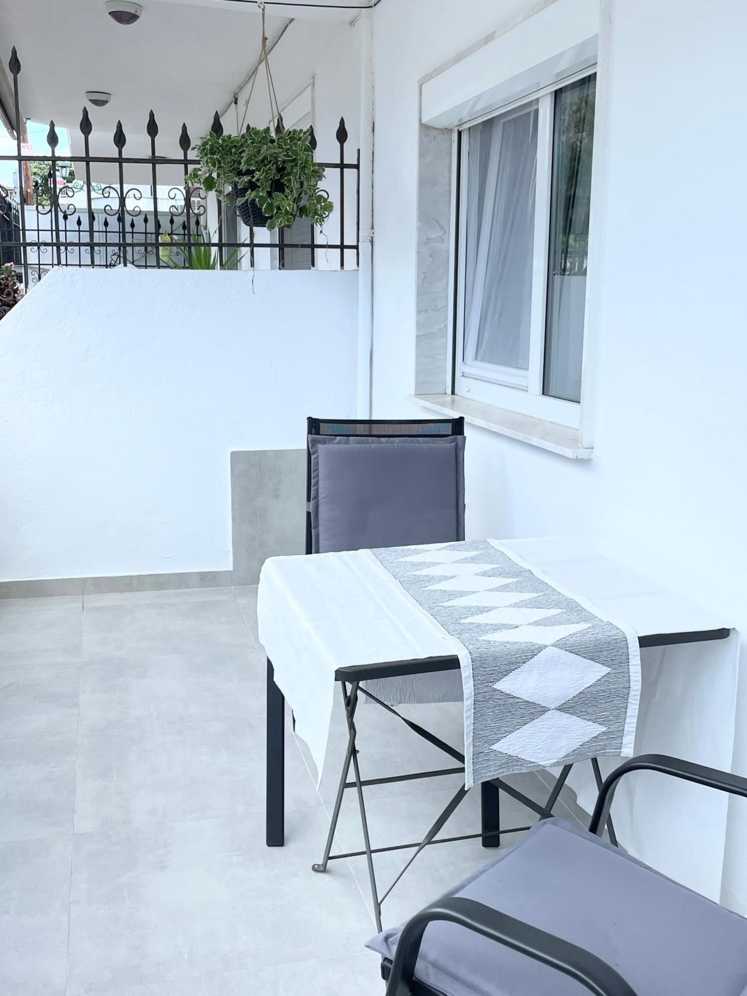 Plötzlich - PaSpiti - ein Apartment auf Chalkidiki Kallithea  Exterior foto